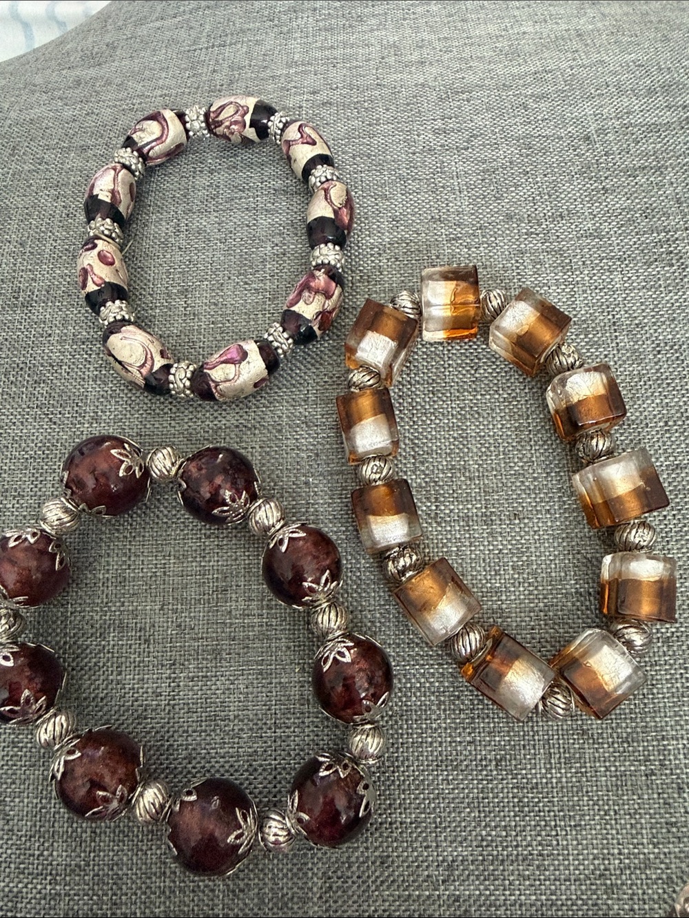 Three-Piece Women's Stretch Bracelet Set - Pink, Brown, Amber